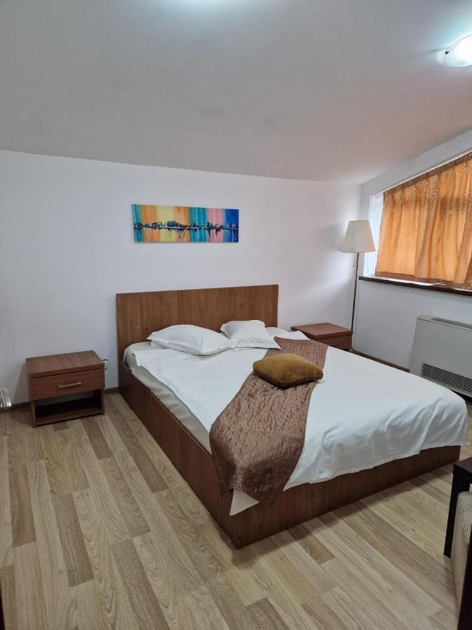 Pensiunea Carpe Diem Râmnicu Vâlcea Exterior foto